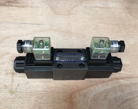 Yuken DSG-01-3C2-D24-N1-51T