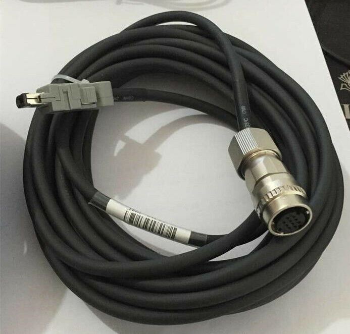 Серво кабель JZSP-CVP01-03-E 3m
