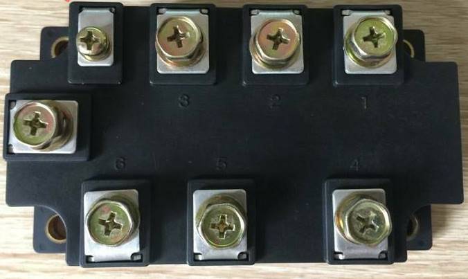 IGBT Niec PGD200S16